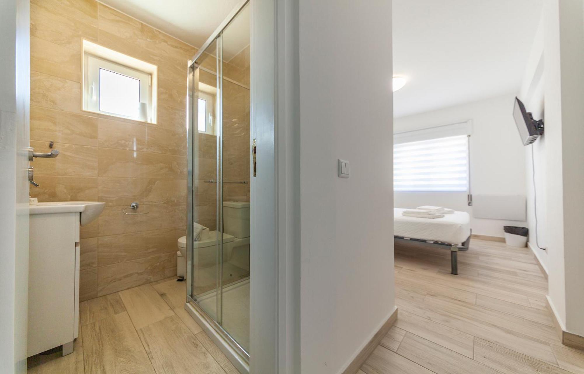 M - Martin & Tomas Guesthouse 拉哥斯 客房 照片